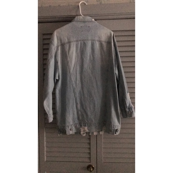 Oversized Ripped Jean Jacket - Picture 4 of 5